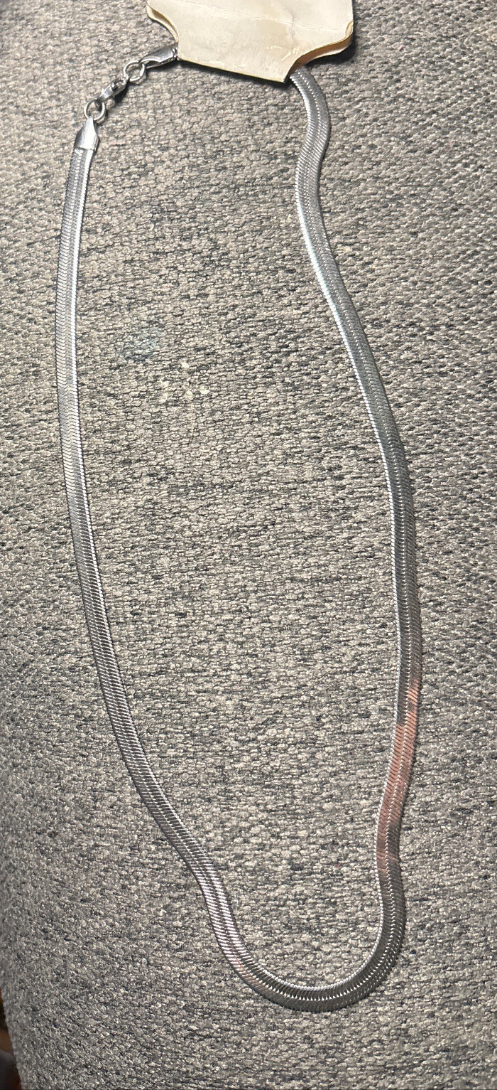 Herringbone chain necklace 5.5mm x20”
